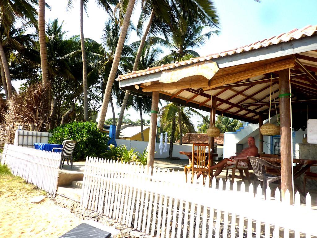Blue Ocean Villa Hikkaduwa Eksteriør bilde
